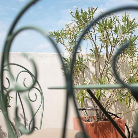 شقة Anis Furnished Flat آيكس أومبروفينس المظهر الخارجي الصورة
